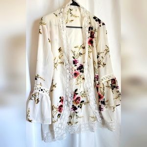 Boho bell sleeve kimono